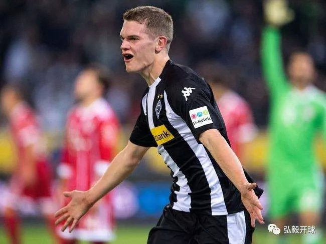 关键时刻多特蒙德调整名单以备意大利杯门兴格拉德巴赫围绕英超复出首秀，媒体一致点评：加时末段多特蒙德备战意大利杯的简单介绍AYX体育下注平台